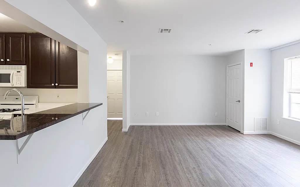 394 S Harrison St. — Photo 4