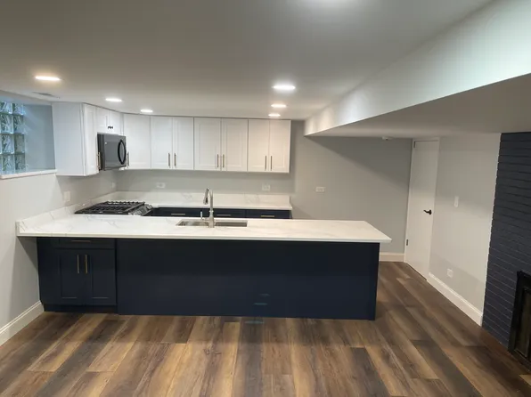 (undisclosed Address), La Grange Park, IL 60526