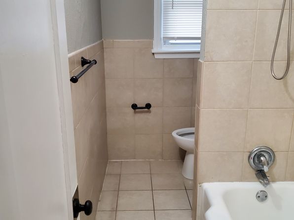 115 Rock St #B, Easton, PA 18042
