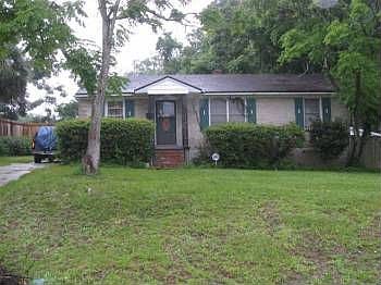 1st image of 5832 Bartram Cir