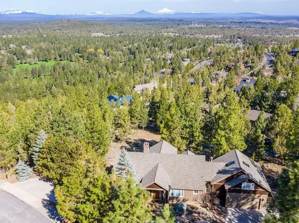 2771 NW Nightfall Cir, Bend, OR 97703