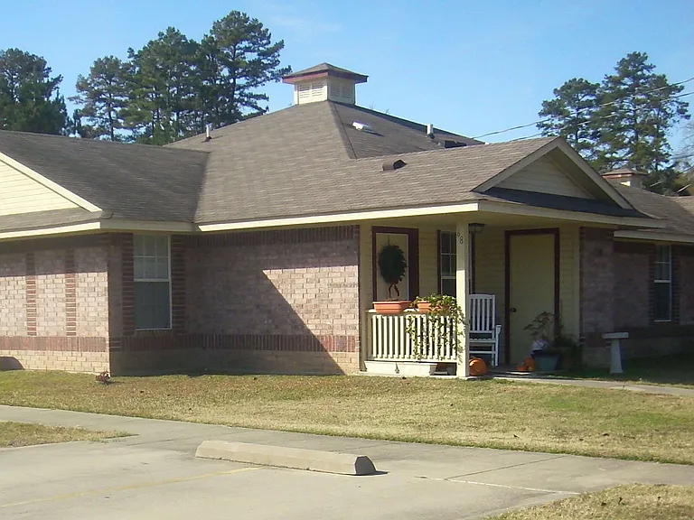 101 Senior Ave #101 — Photo 1