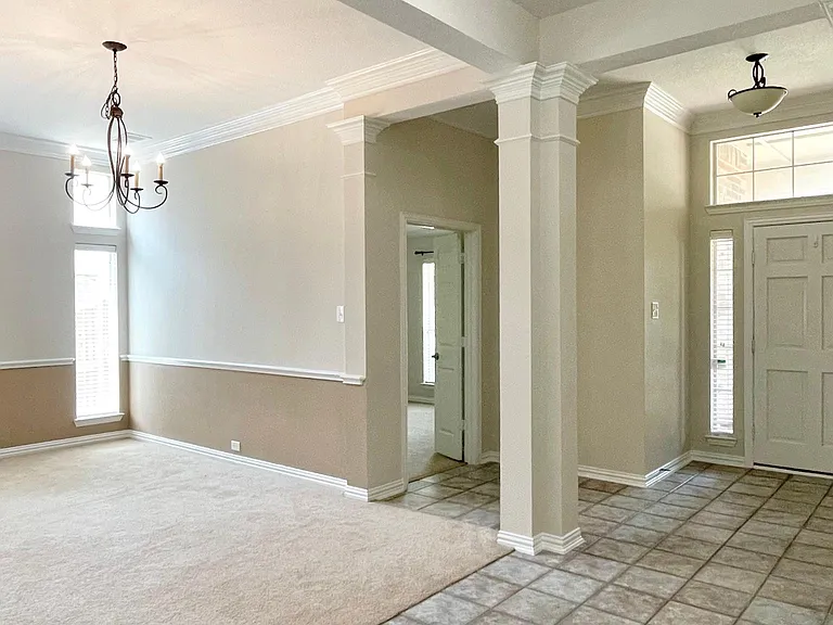 604 Peacock Dr — Photo 22