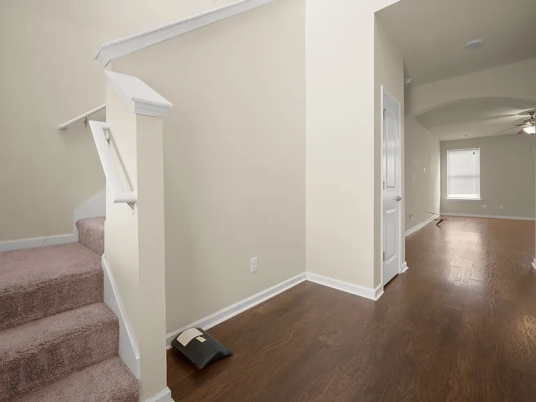 39405 Legacy Lake Dr — Photo 26