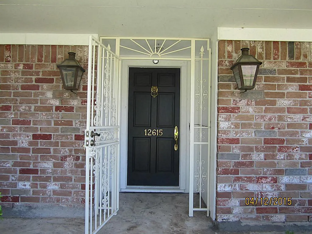 4 bed, 2.0 bath, 1847 sqft, $1,950 — Photo 3