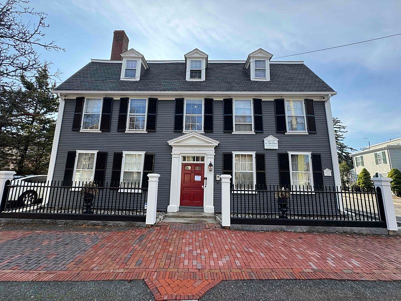 1st image of 393 Essex St APT 2