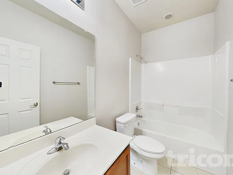 2081 Camino Rincon SW — Photo 16