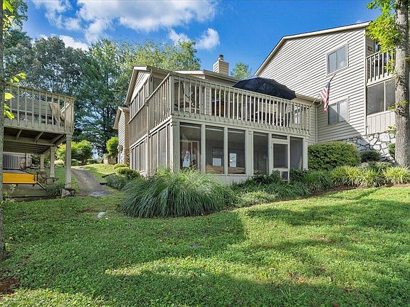 5th image of 289 Shoreline Marina Cir Unit 108