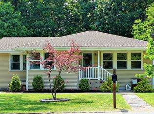 4 W Lake Shore Dr, Rockaway, NJ 07866