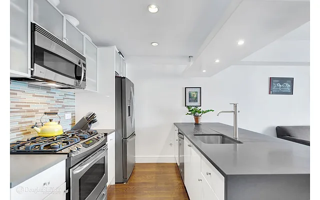 Sold by Douglas Elliman | media 3