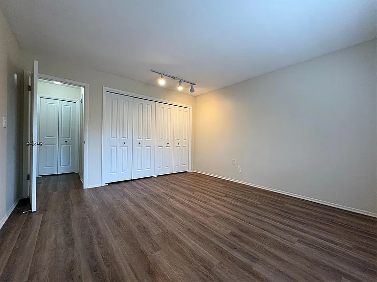 810 Plate St #203 — Photo 11