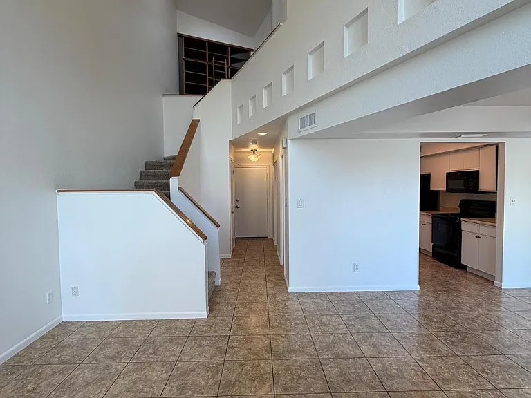7835 E Glenrosa Ave #2 — Photo 8