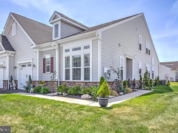 121 Bridge Blvd, Eastampton, NJ 08060