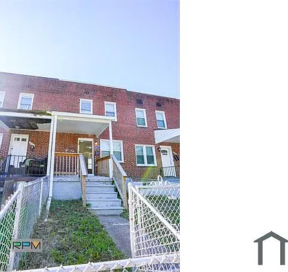 3 bed, $2,000 — Photo 3