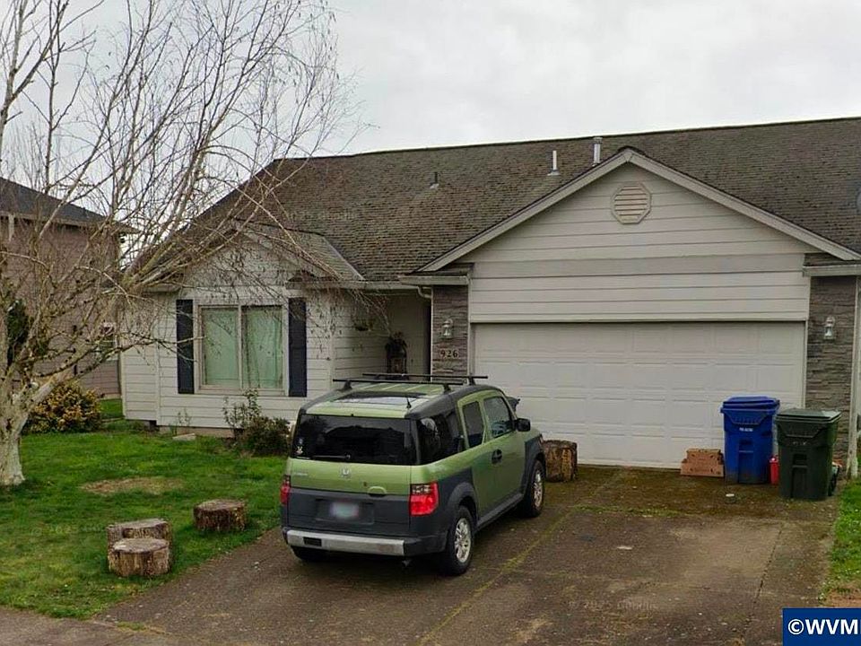 1st image of 926 Filbert St