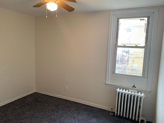 4th image of 18 York Ave #1