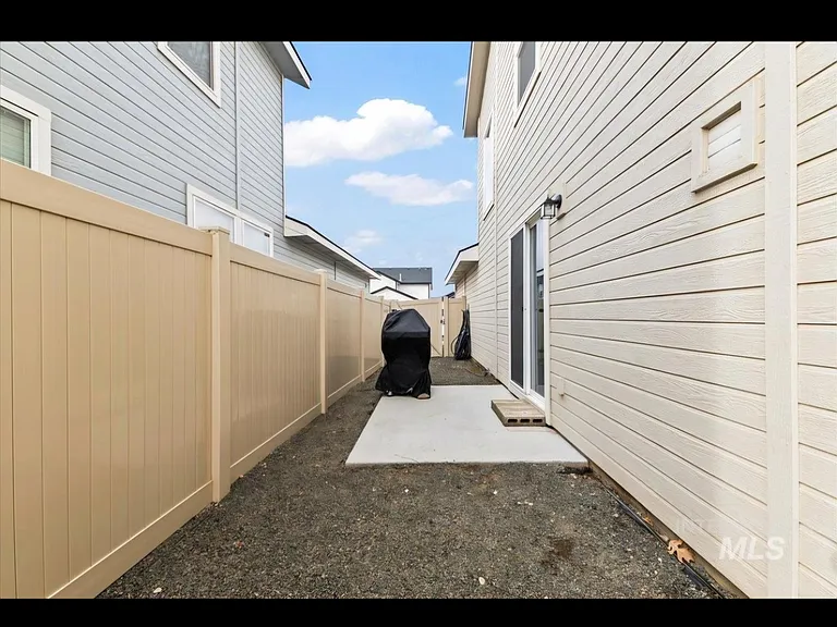 7662 S Sea Breeze Way — Photo 12