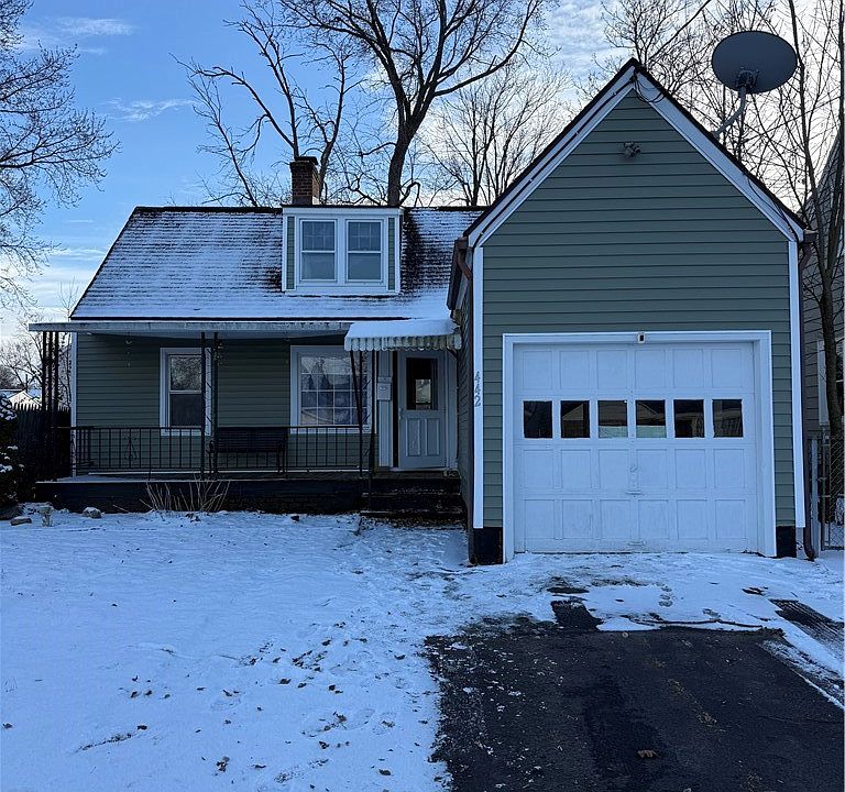 1st image of 442 Orwood Pl