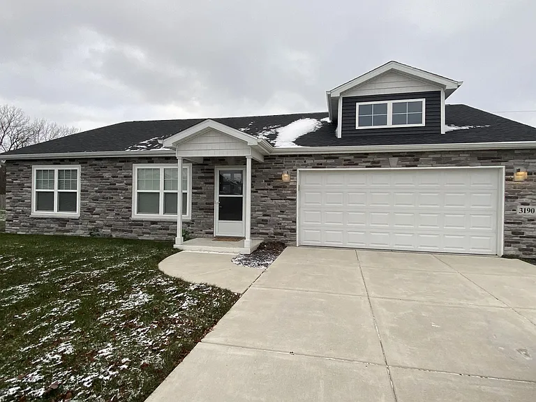 3190 W 63rd Ln — Photo 1