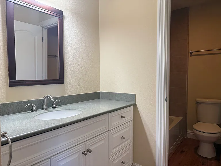 8501 Mossrose Way — Photo 33