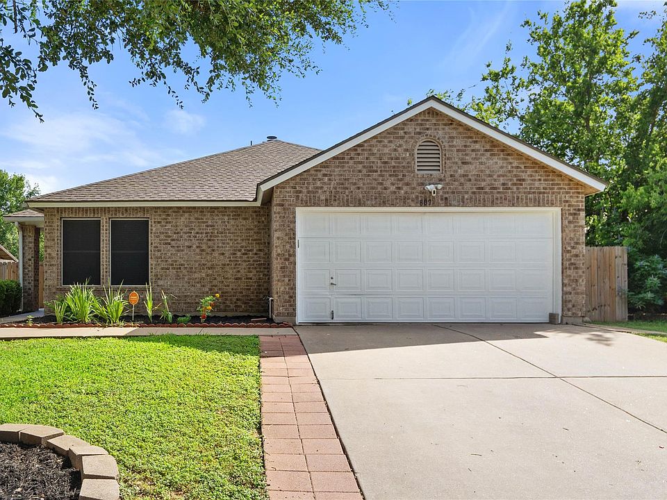 1st image of 809 Betterman Dr