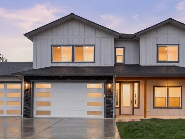 857 NE Tyler Place, East Wenatchee, WA 98802