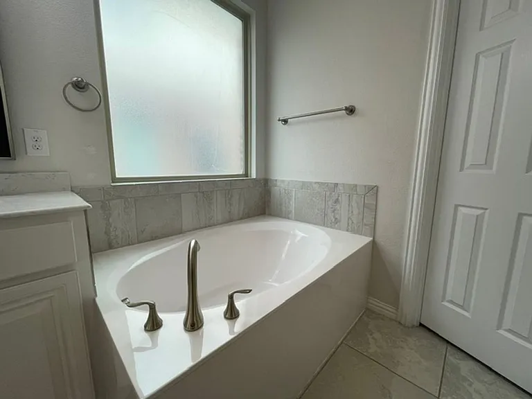 10040 Bodega Bay Rd — Photo 30