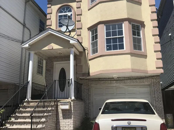 1057 Bond St, Elizabeth, NJ 07201