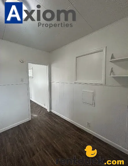 217 W Sherman St — Photo 5