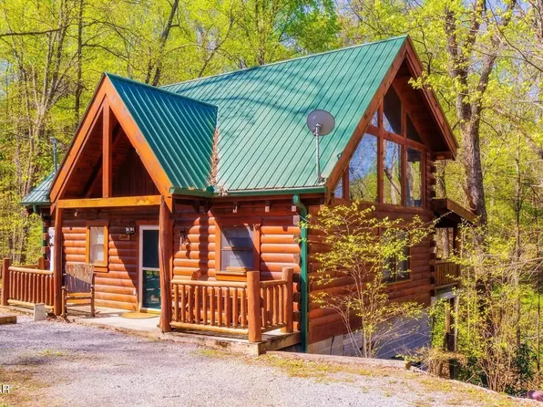 2449 Cedar Pass, Sevierville, TN 37876