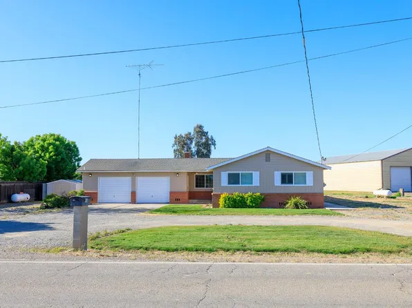136 W Stuhr Rd, Newman, CA 95360
