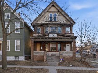 433 N 29th St #435, Milwaukee, WI 53208