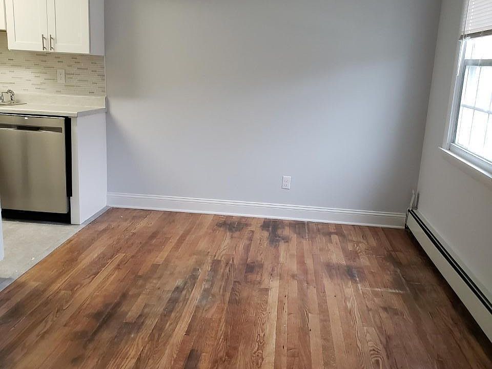 2nd image of 364 Westwood Ave APT 86