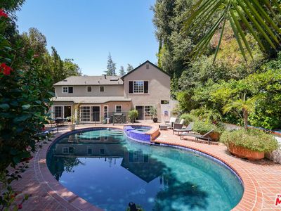 9825 Melinda Dr, Beverly Hills, CA, 90210