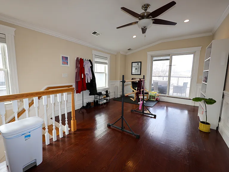 127 Nonantum St #A — Photo 29