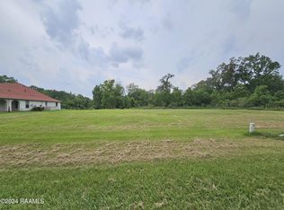 223 Edgewood Ave, Rayne, LA 70578