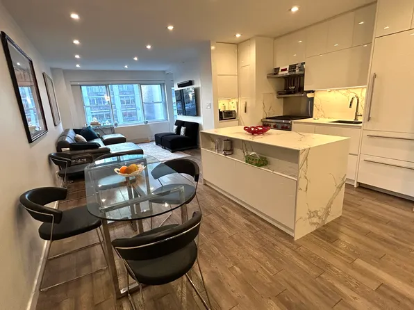 360 East 72nd Street A807 image 1 of 15