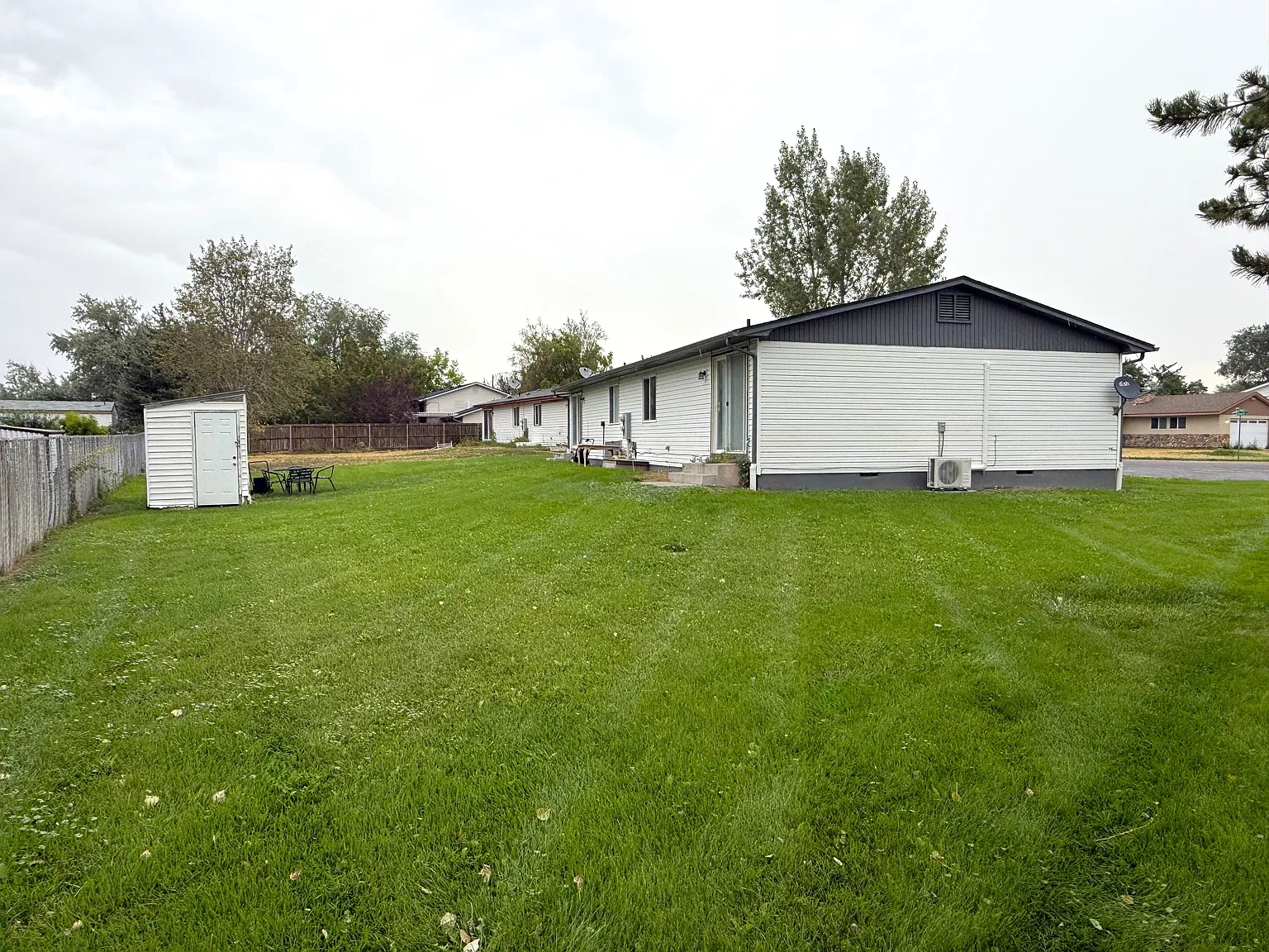 2 bed, 784 sqft, $1,099 — Photo 3
