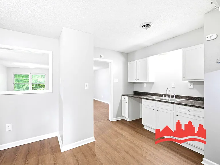 4921 Shayne Ln — Photo 18