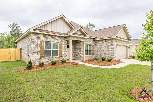 305 Willowbrook Ln Photo 1