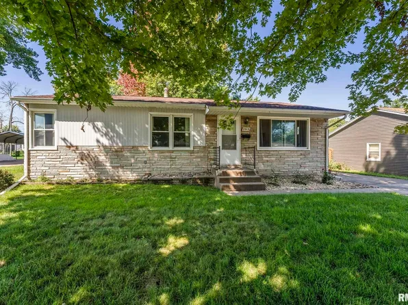 2012 N Ohio Ave, Davenport, IA 52804