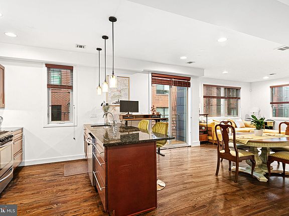 2nd image of 1529-33 N Philip St #12
