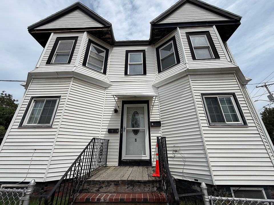 1st image of 1 Bailey St #2