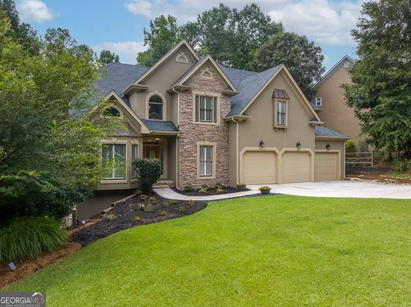 1048 Fairway Valley Dr, Woodstock, GA 30189
