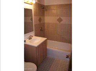 2102 Lincoln Ave, Anchorage, AK 99517