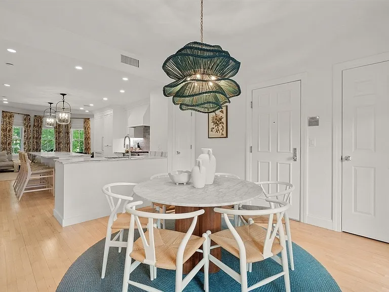 219 Shawmut Ave #2 — Photo 12