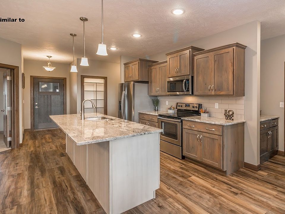 2nd image of 2507 Trevor Ave