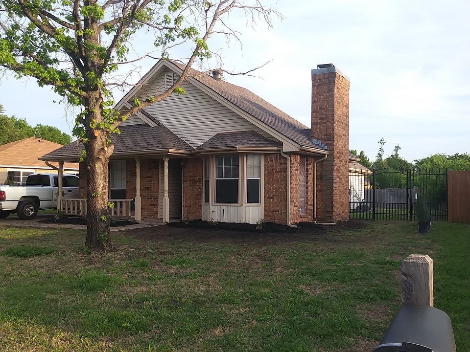 1st image of 4624 Riverpark Dr