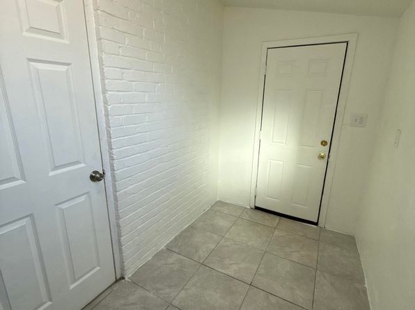 tucson-arizona-239066287 picture