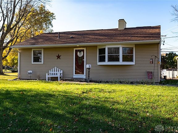 3rd image of 2397 Vale Dr